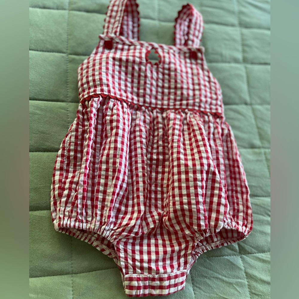 Strasburg Vintage Red and White Gingham Plaid Bow Bubble Romper Size 6 months